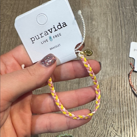 NWTBundle of Pura Vida Vibrant Bracelet - Picture 6 of 7